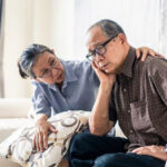 Người già mất ngủ nên uống gì? 10 Thức uống không thể bỏ qua